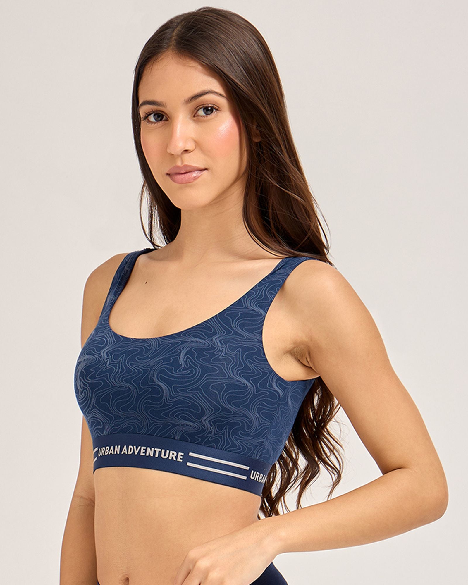 #color_navy-peony